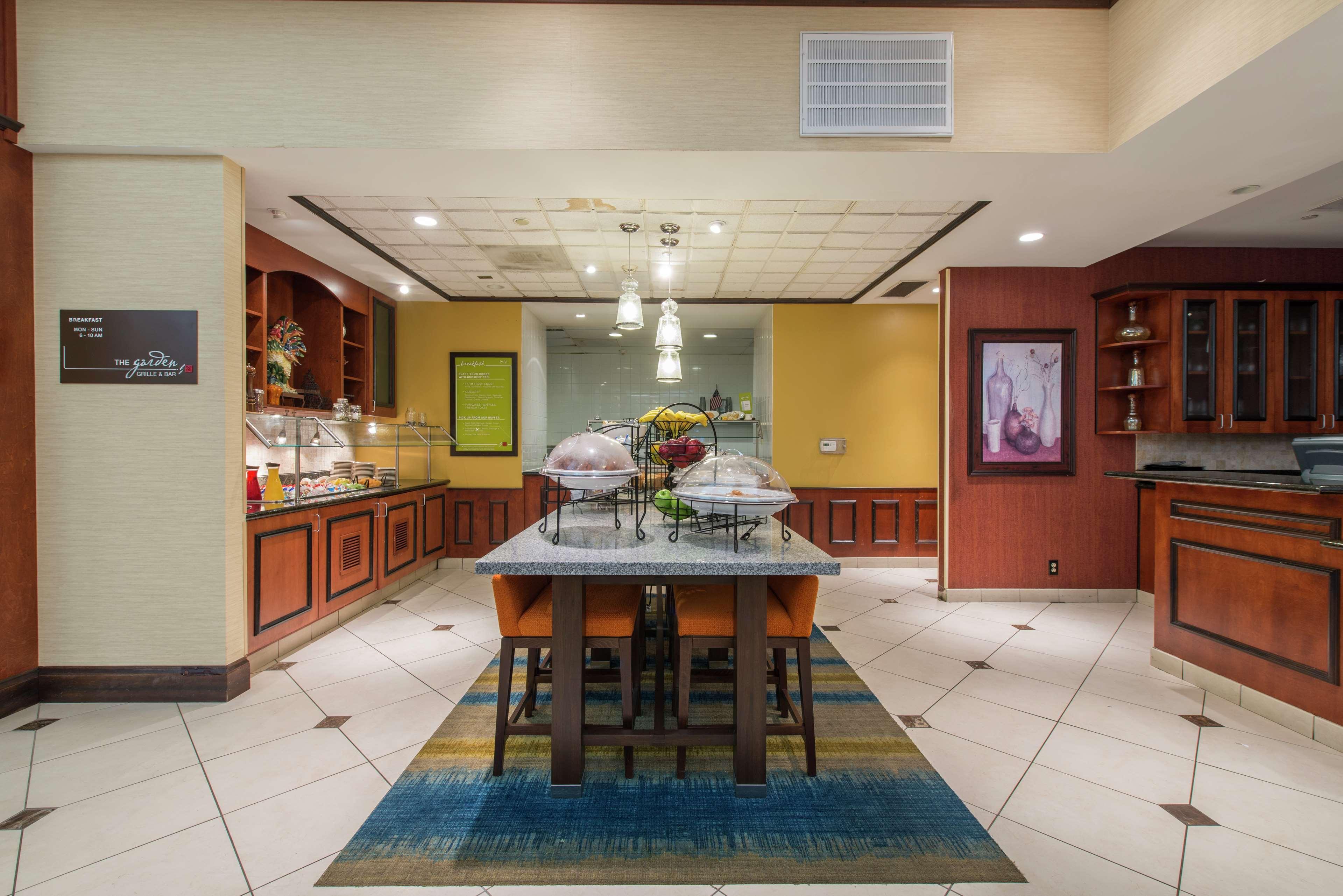 Hilton Garden Inn Tupelo Eksteriør bilde